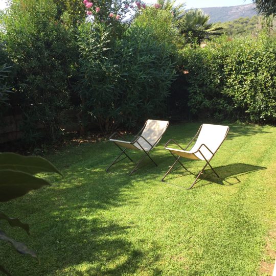 https://www.respelido.com/wp-content/uploads/2016/02/location-vacances-cote-d-azur-colle-belle-1-540x540.jpg